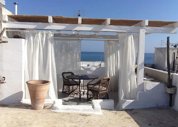 Konukevi Palazzo Mediterraneo *